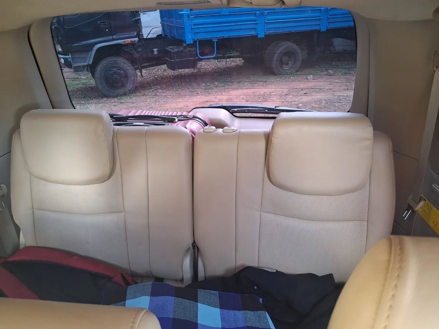 Toyota Prado image 9