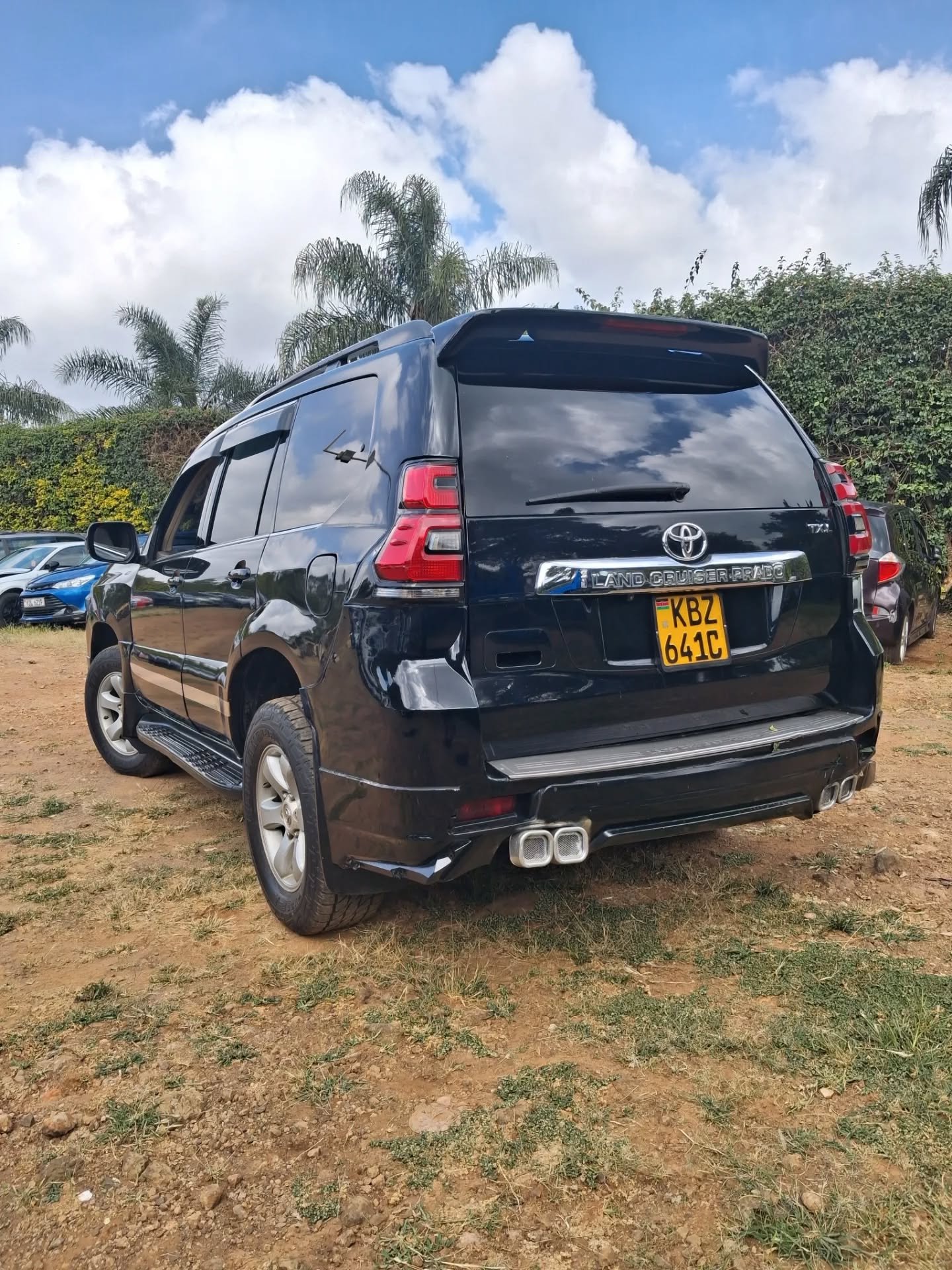 Toyota Prado image 2