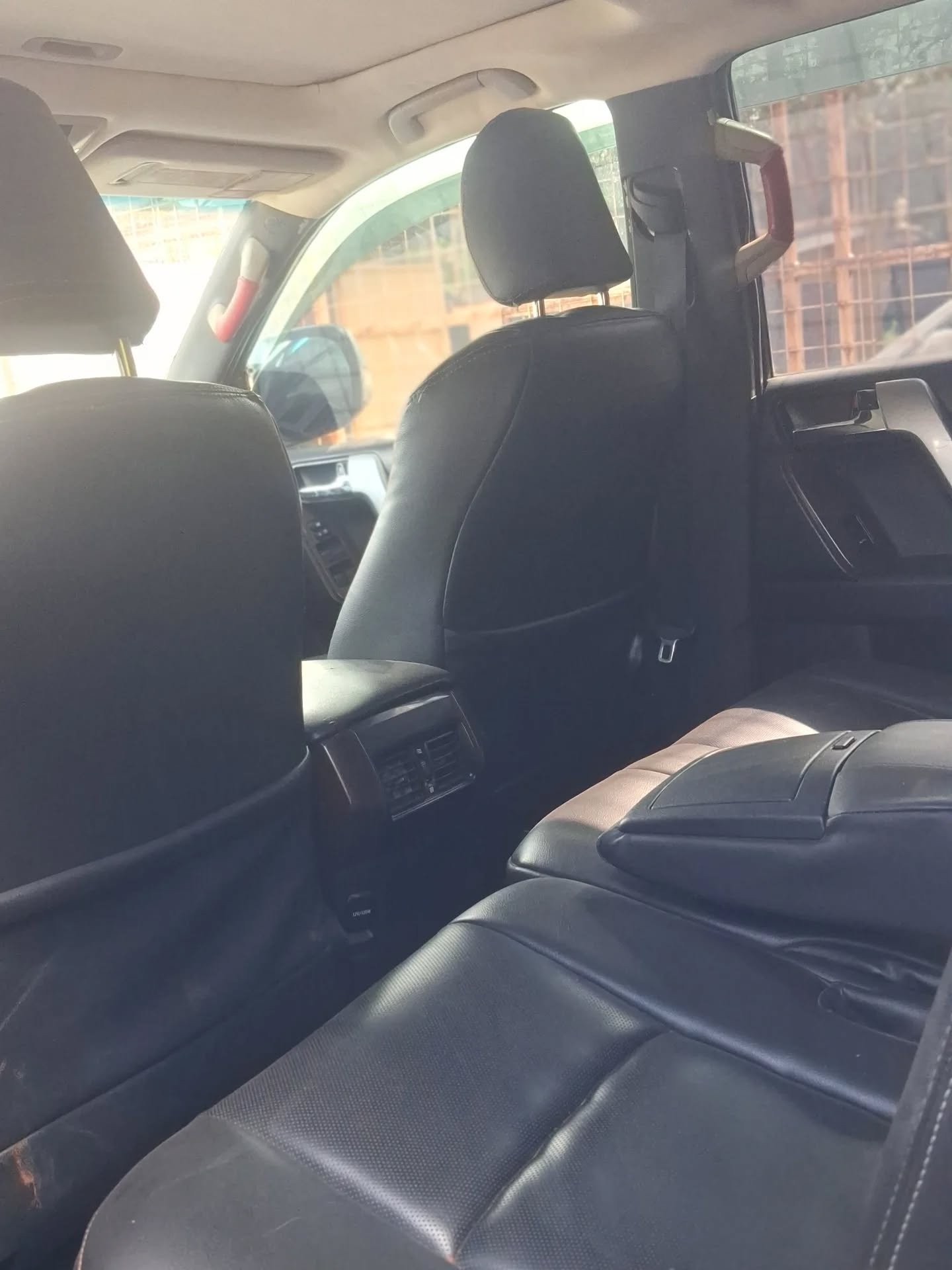 Toyota Prado image 5