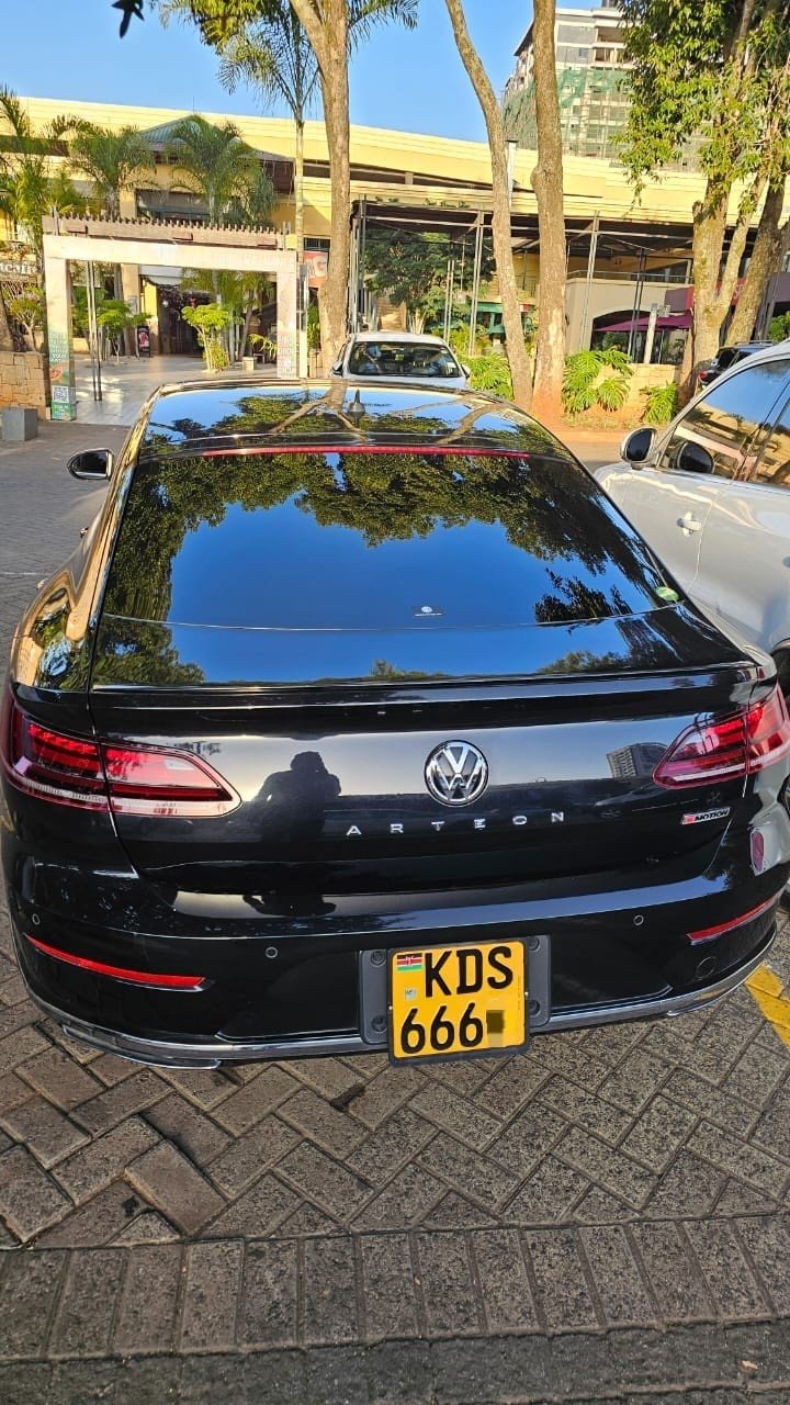 Volkswagen Arteon image 6