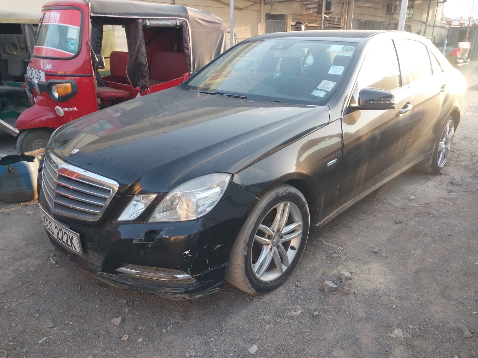 Mercedes E-Class image 5