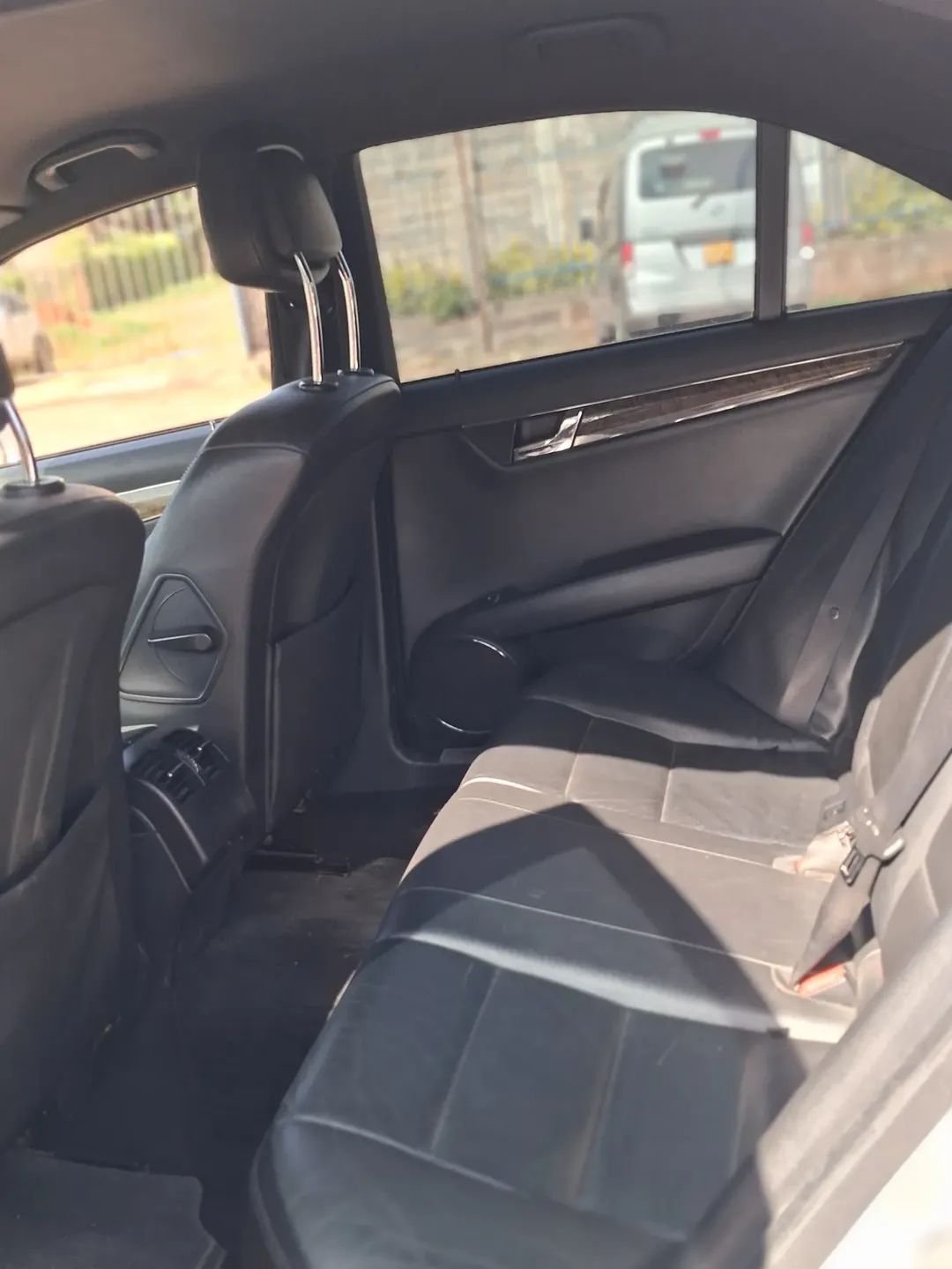 Mercedes C-Class image 5