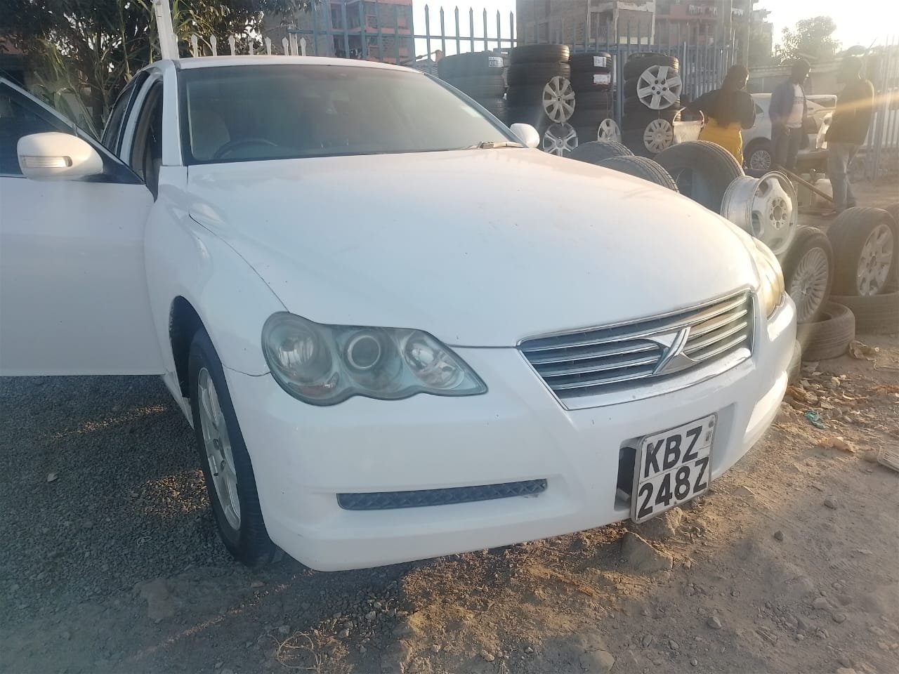 2007 toyota Mark X photo 3