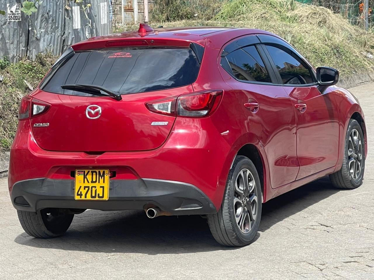 2016 mazda Demio photo 2