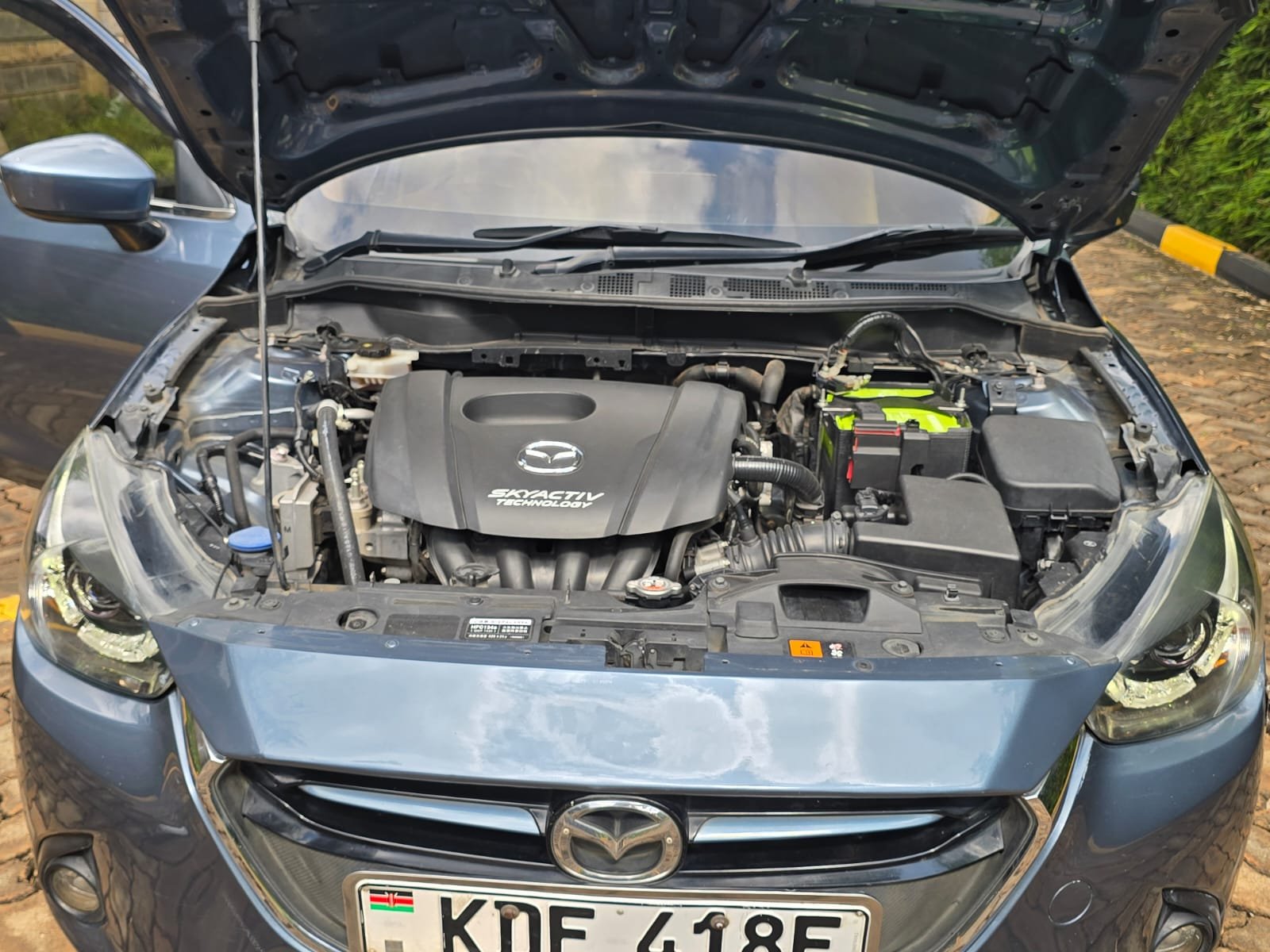 Mazda Demio image 6