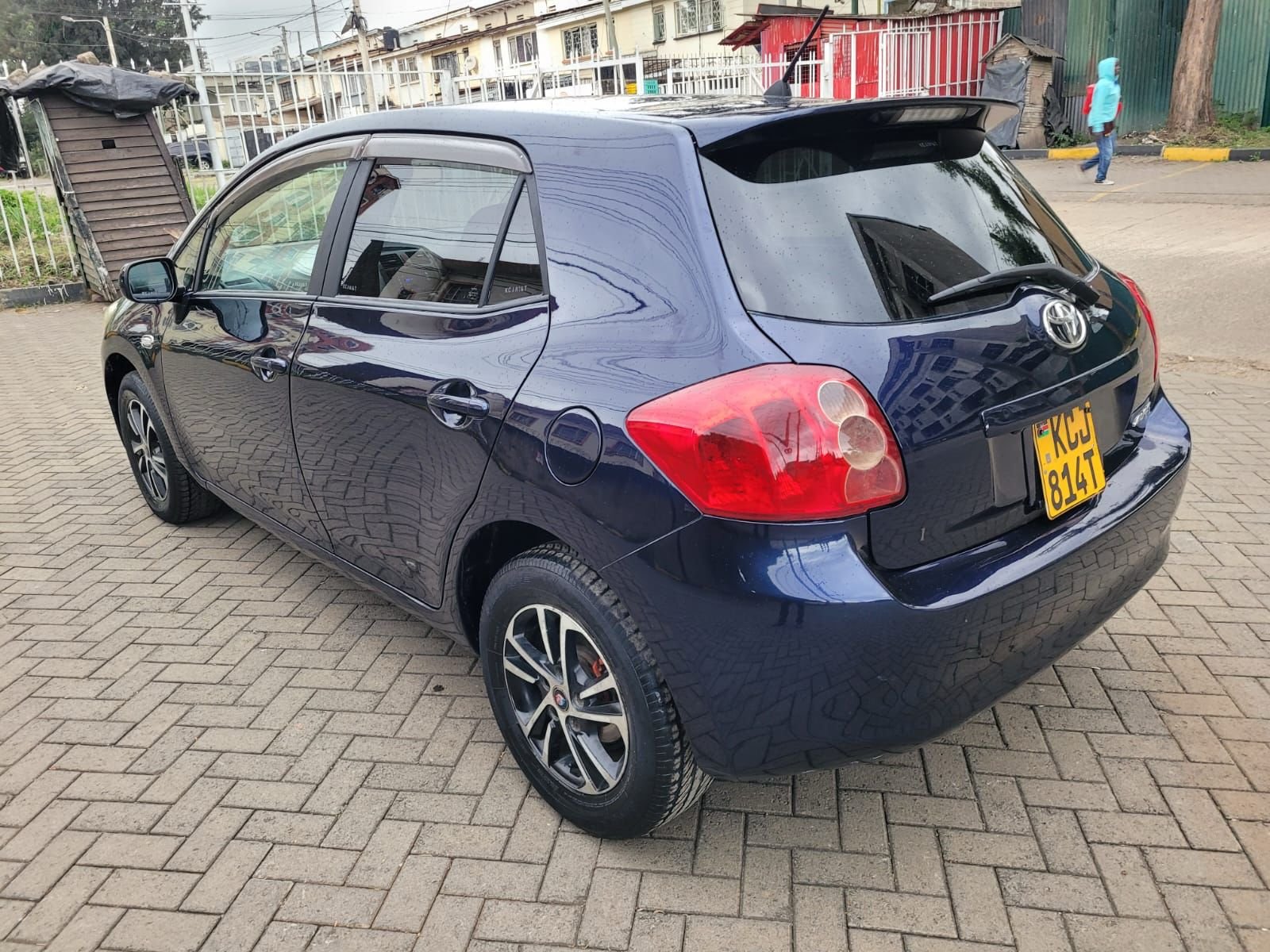 Toyota Auris image 3