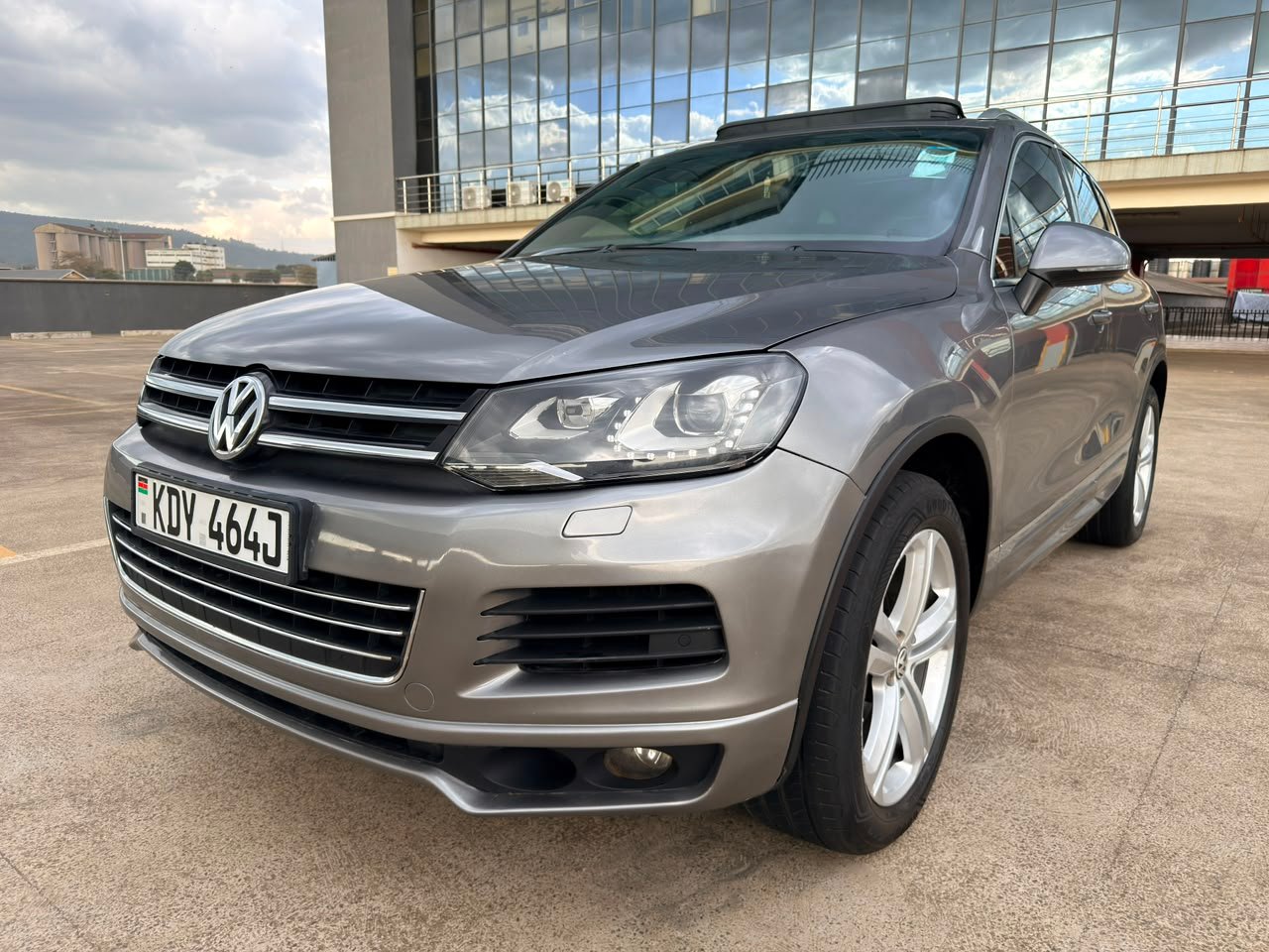 2014 volkswagen Touareg photo 10