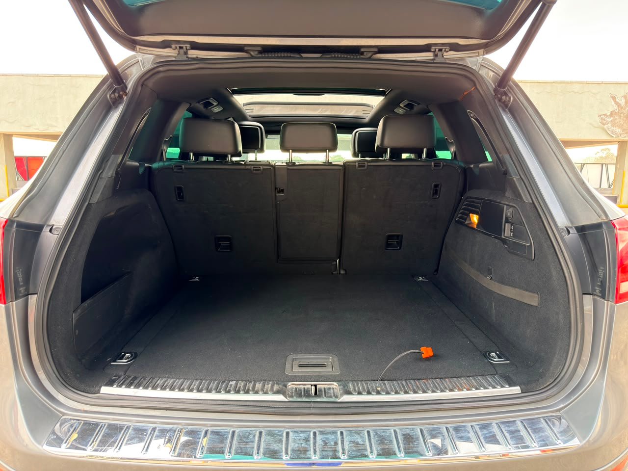 2014 volkswagen Touareg photo 7